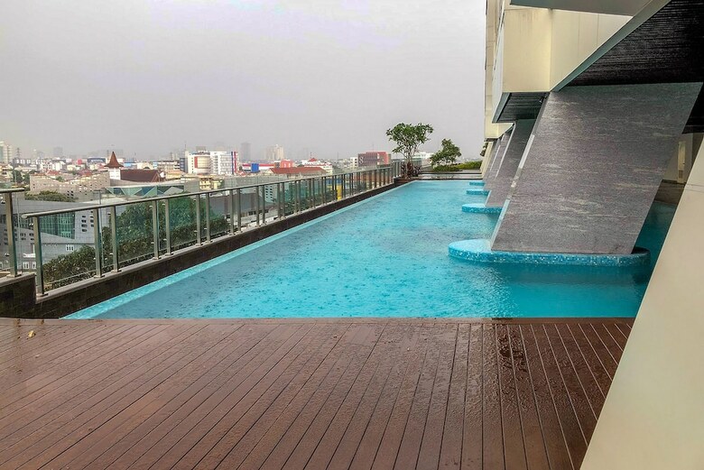 New Furnished Studio Menteng Park Apartment