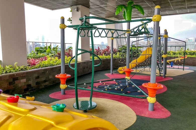 New Furnished Studio Menteng Park Apartment