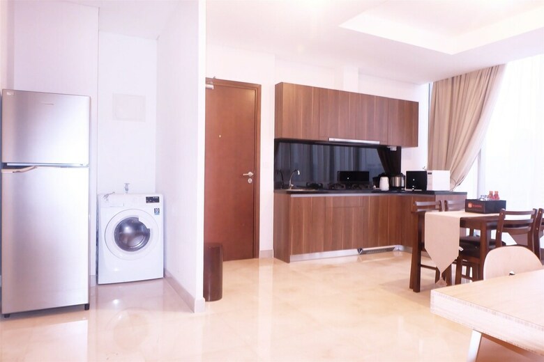 Pancoran Best L'avenue Apartment