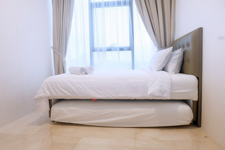 Pancoran Best L'avenue Apartment