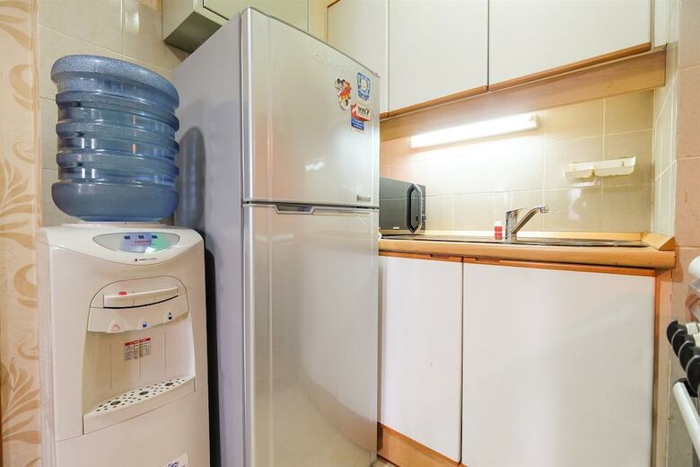 Classic Studio Park Royale Apartment Near Sudirman