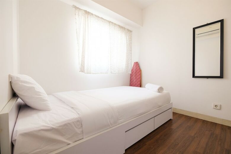 The Wave Apartment Near Epicentrum Kuningan