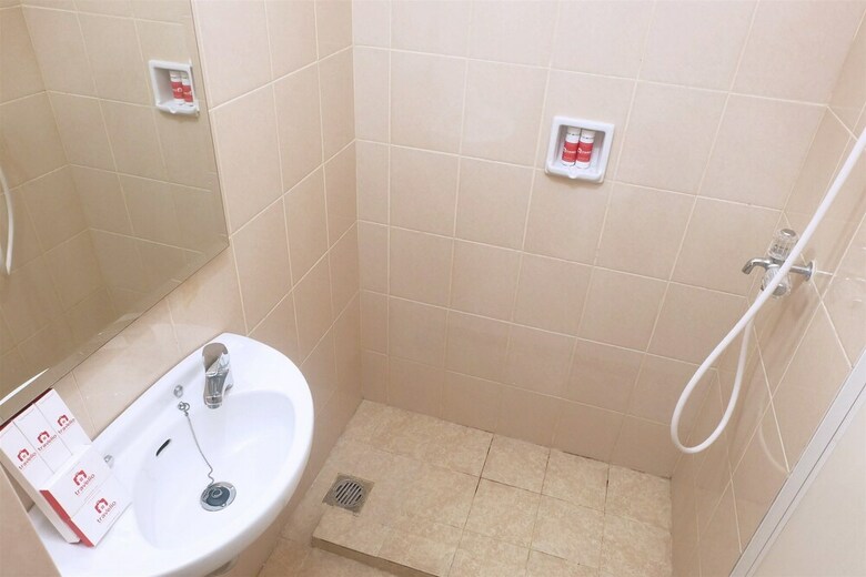 Cozy Studio Apartment Near Mall Kelapa Gading