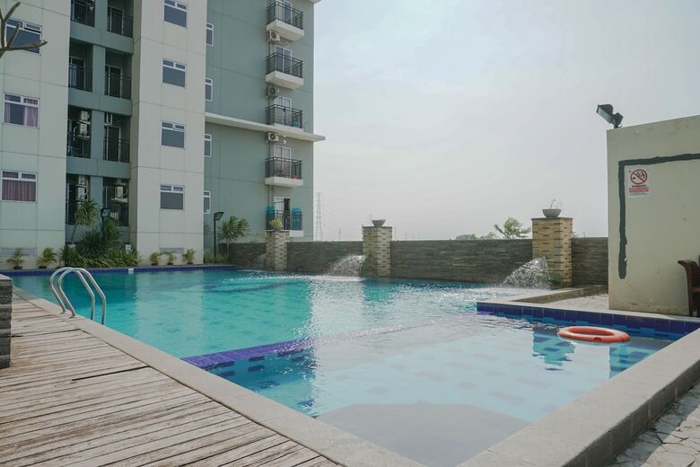 Cozy Studio Apartment Near Mall Kelapa Gading