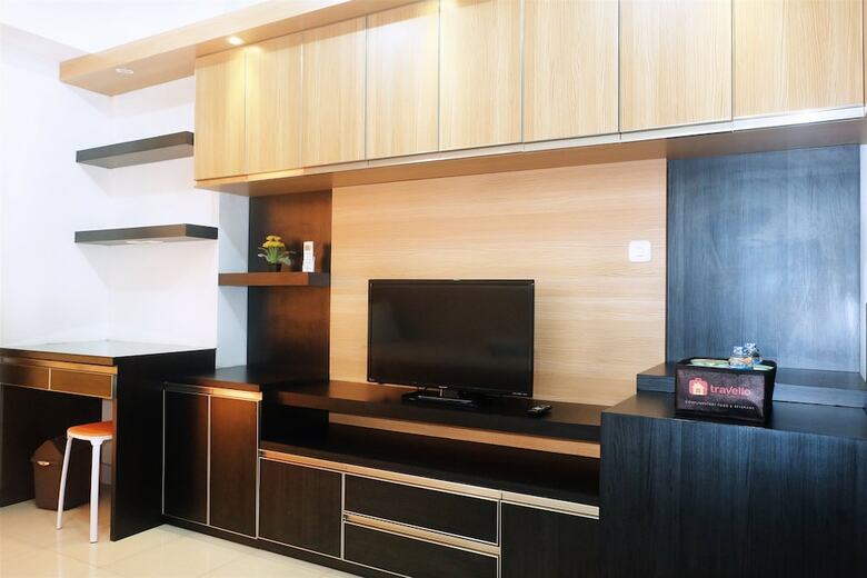 Cozy Studio Apartment Near Mall Kelapa Gading