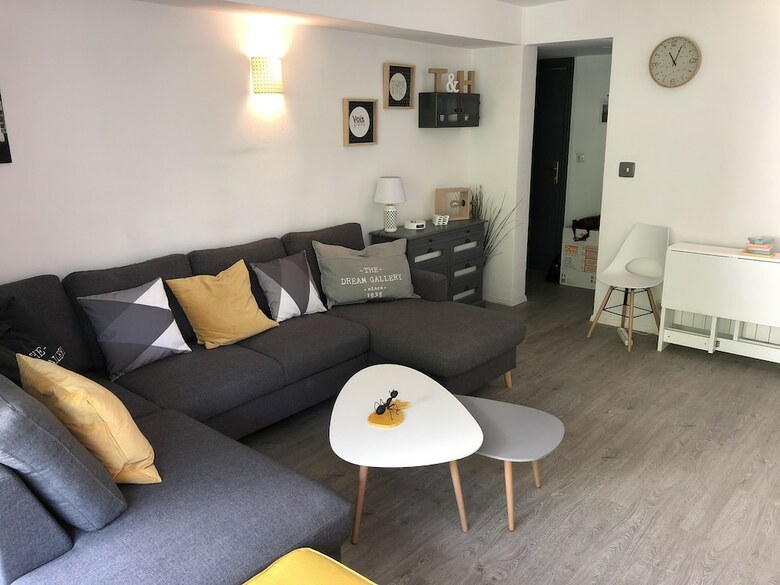 T&h Aragon Family Apartment