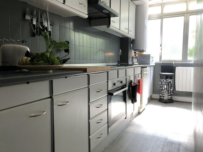 T&h Aragon Family Apartment