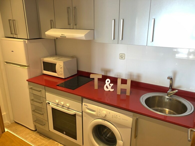 T&h Center Family Apartment