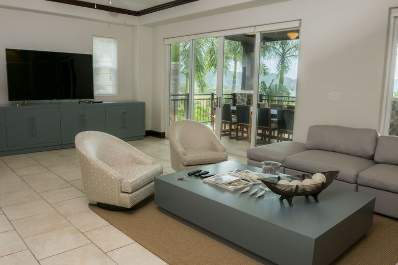 Aparthotel Los Suenos Resort Vista Bahia 1c