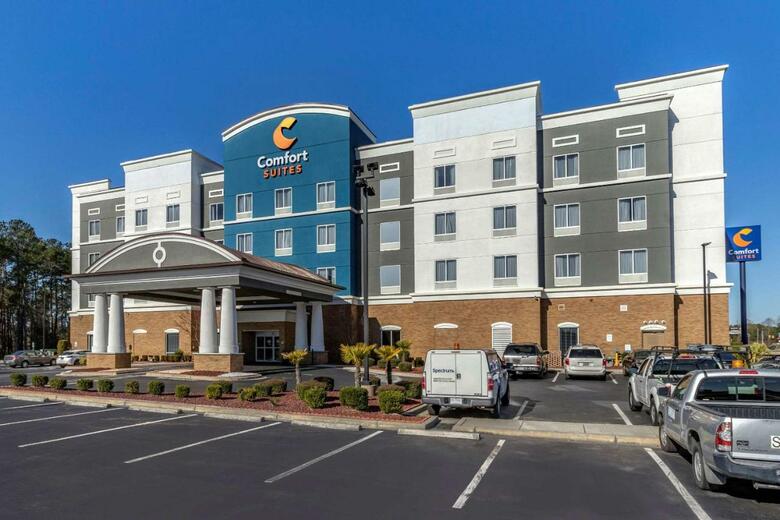 Hotel Comfort Suites