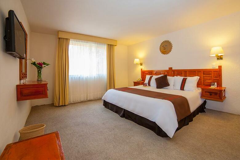 Hotel Misi�n La Muralla
