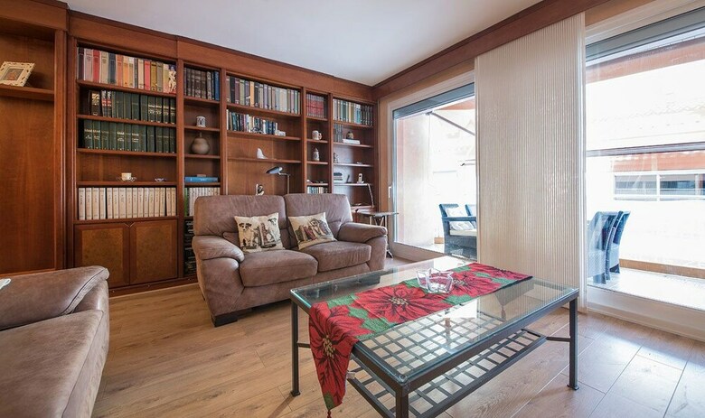 Apartamentos Montserrat