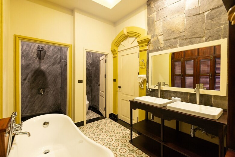 Hotel Jasmine Ville Guesthouse