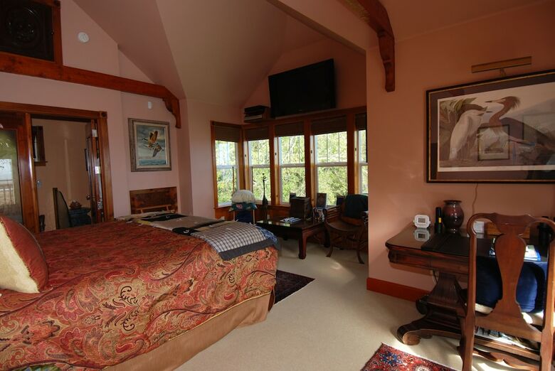 Hotel China Beach Retreat