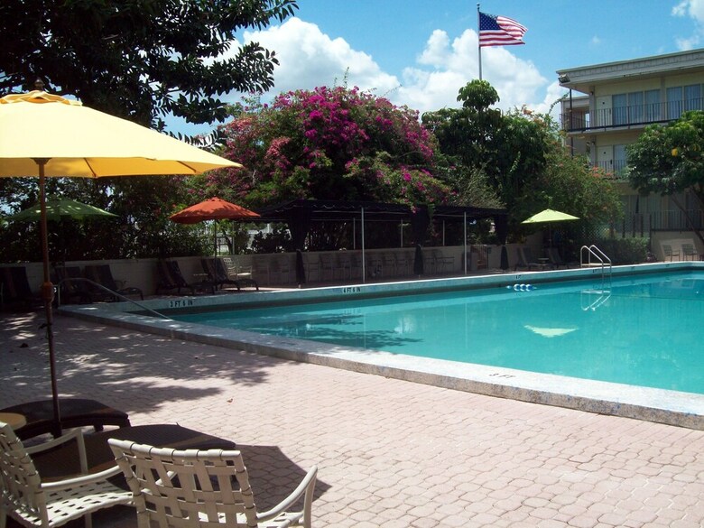 Motel Quality Inn & Suites Conference Center