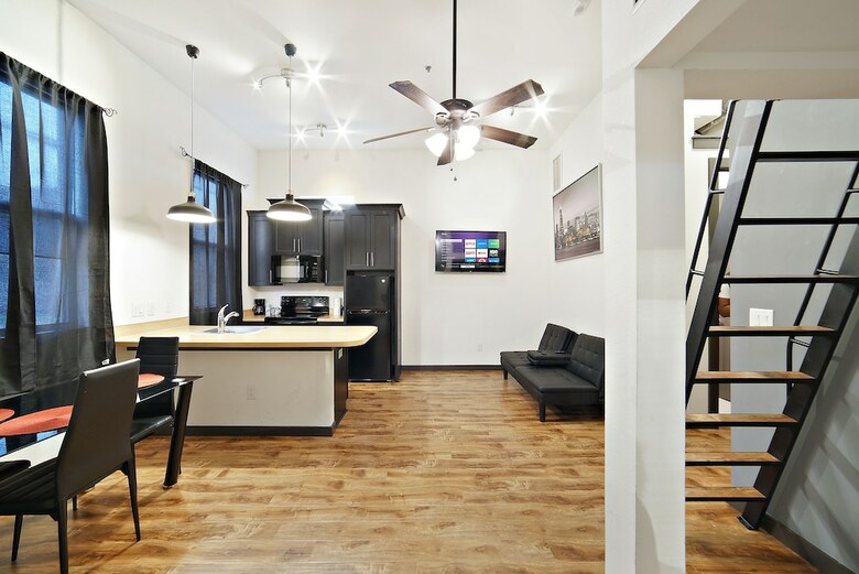 Apartamentos Old West Lofts Down Town Tampa