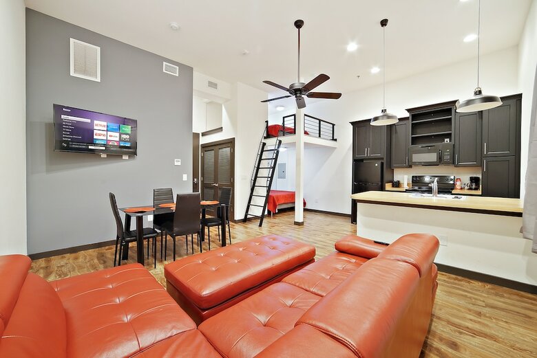 Apartamentos Old West Lofts Down Town Tampa