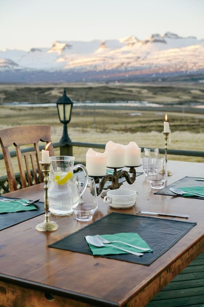 Hotel Eyjar Fishing Lodge