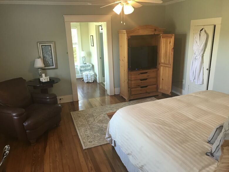 Bed & Breakfast The Groome Inn