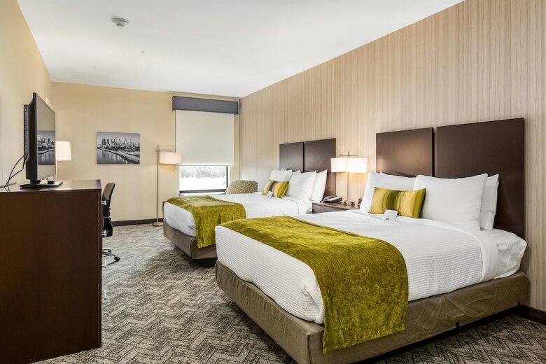 Best Western Plus Philadelphia-pennsauken Hotel