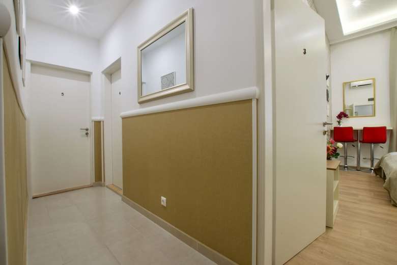 Hotel St. King 11 By Hi5 Apartments