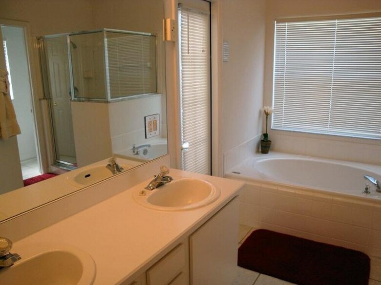 4br 3ba Home In Indian Creek By Cv-2635