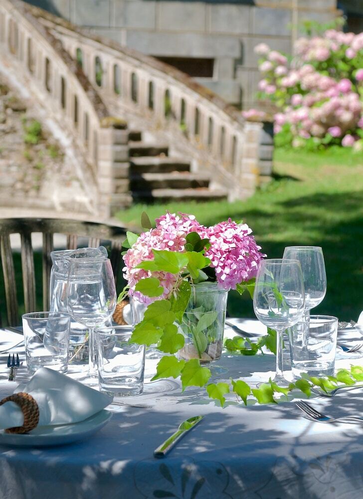 Hotel Ch�teau de Dourn�s - Chambres D'hotes