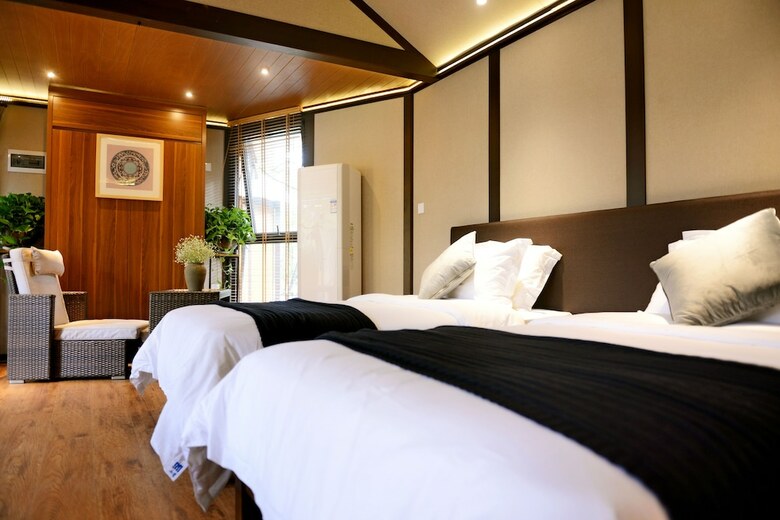 Hotel Hantang Xinge Touring Car House