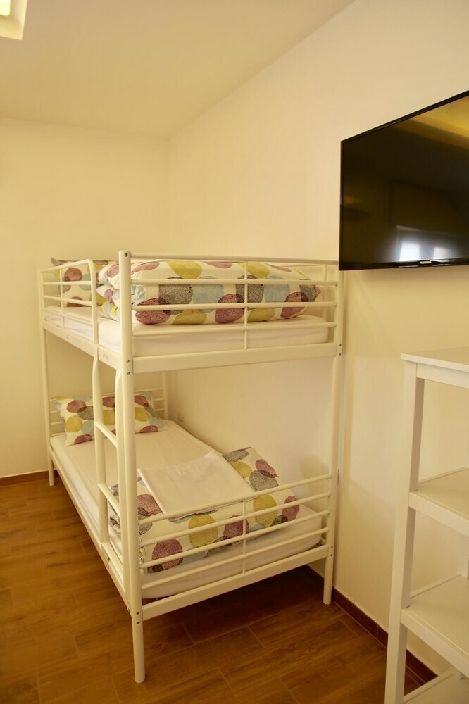 Affittacamere Andolfi 24