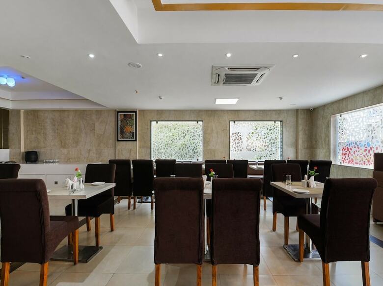 Rohini Jazz Hotel