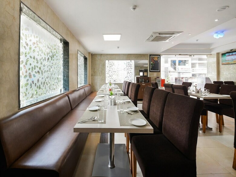 Rohini Jazz Hotel