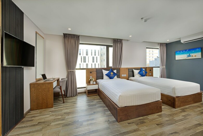 Jolia Hotel And Apartment - My Khe Beach