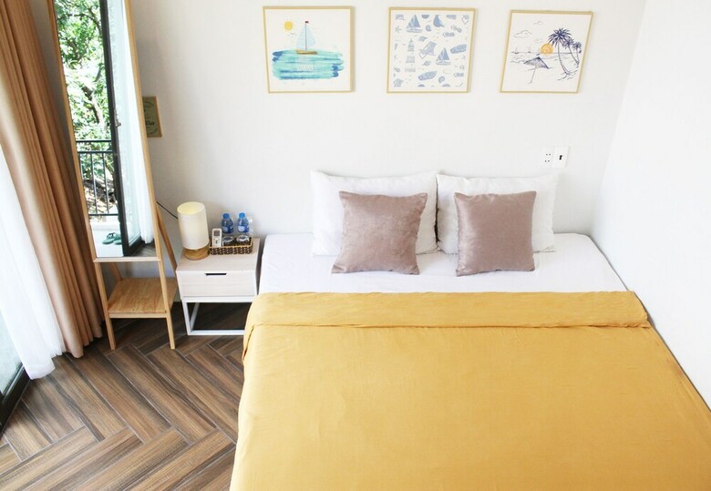 Hotel The Bay - Ha Long Homestay