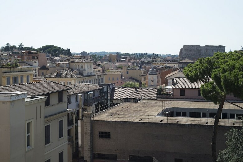 Colosseo & Colle Oppio Charming Apartment