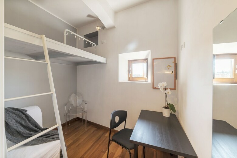 Colosseo & Colle Oppio Charming Apartment