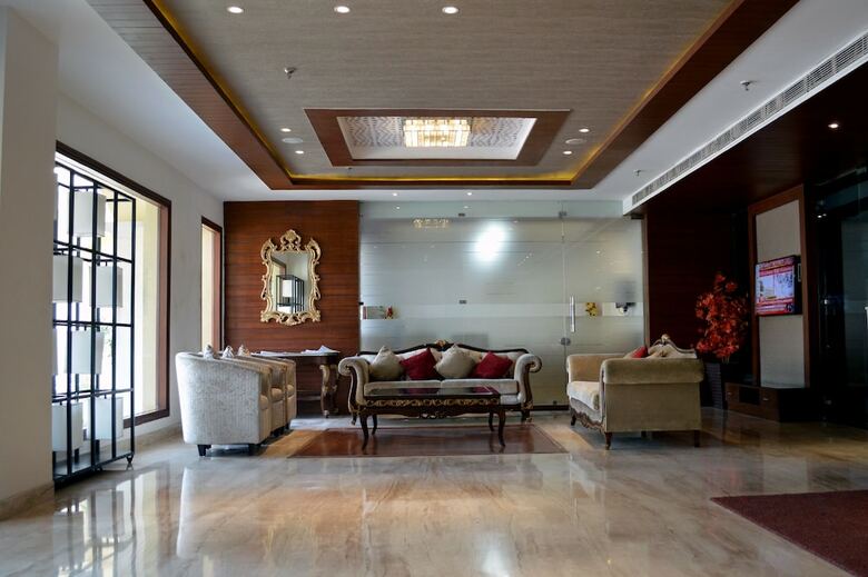 Hotel Royal Inn