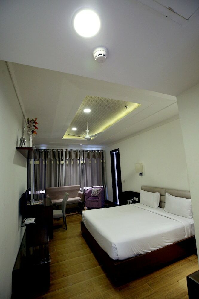 Hotel Royal Inn