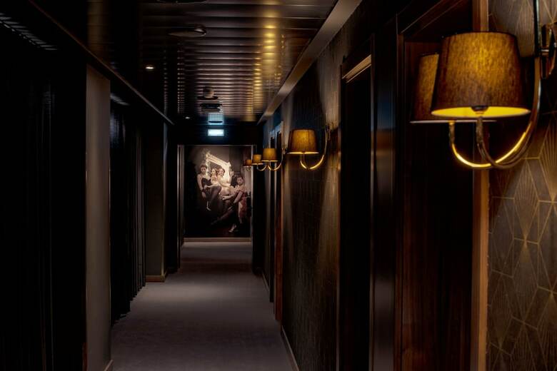 Maxime Hotel