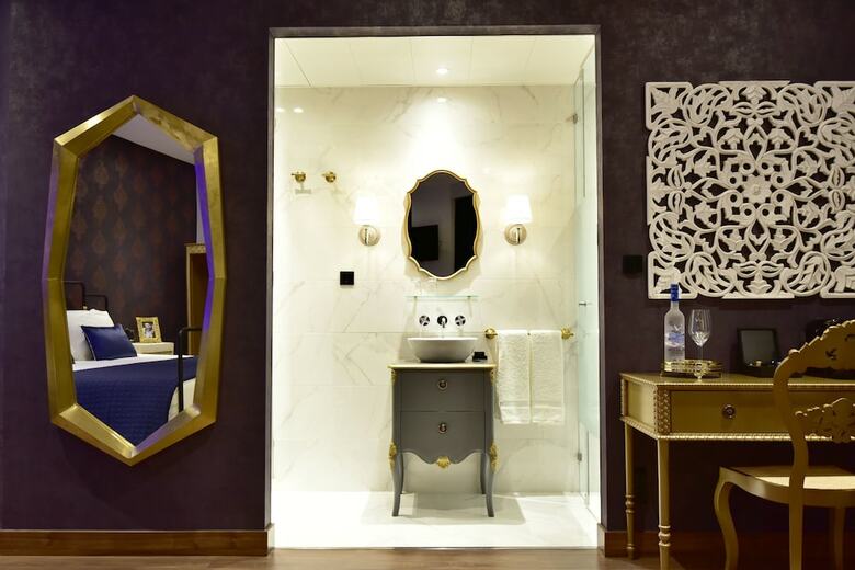 Maxime Hotel