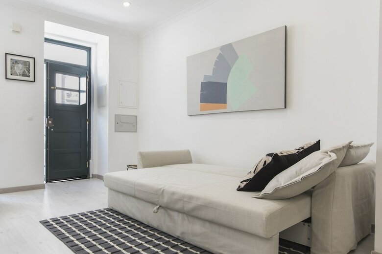 Apartamentos Principe Real Elegant Flat With Terrace