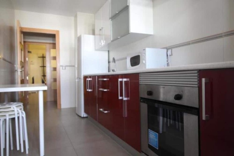 Albardi 3�a - Magn�fico Apartamento En Aguadulce