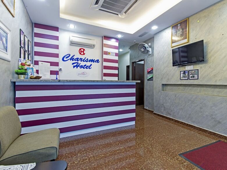 Oyo 445 Charisma Hotel