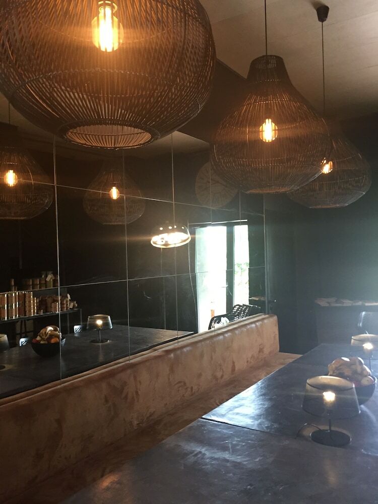 Hotel Un Ange Passe