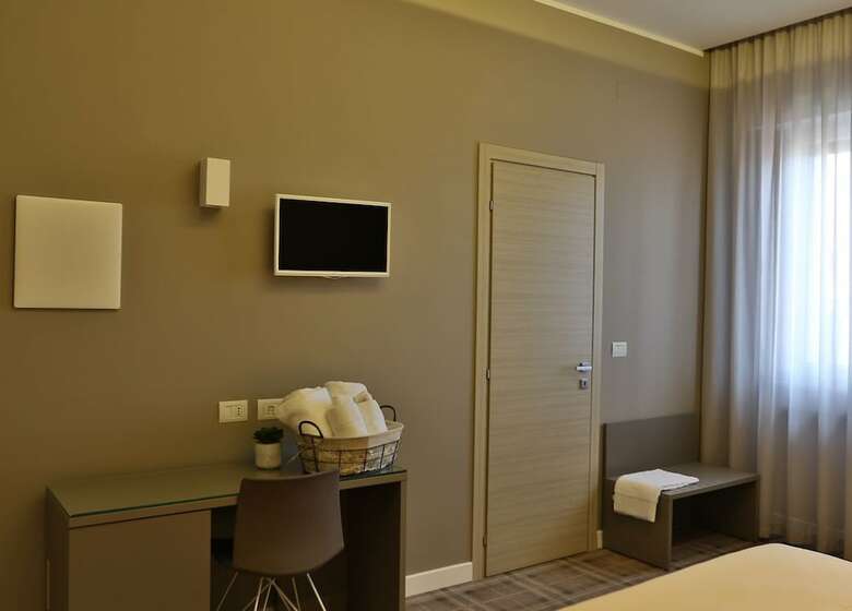 Bed & Breakfast Piazza Italia  -  Rooms  For Rent