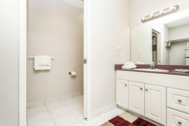 Motel Grewals Inn And Suites By Elevate Rooms