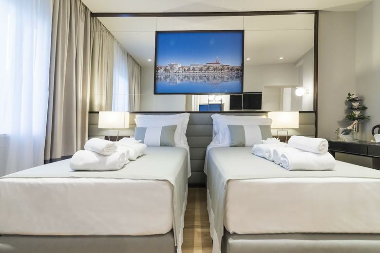 Hotel Fortuna Luxury Rooms