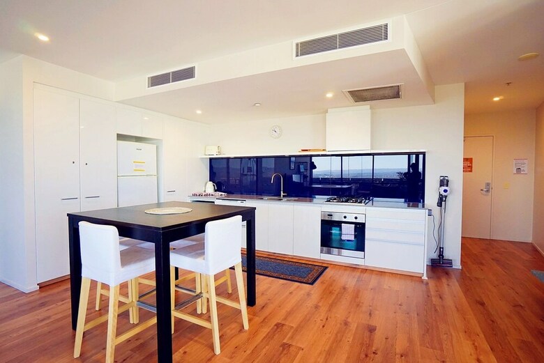 Apartamentos Circle On Cavill Apts - Holiday Paradise