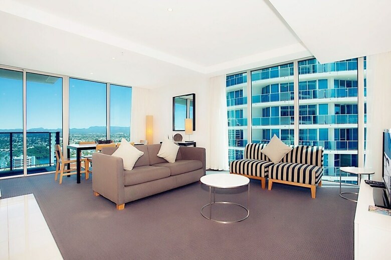H Residence Apartments- Holiday Paradise