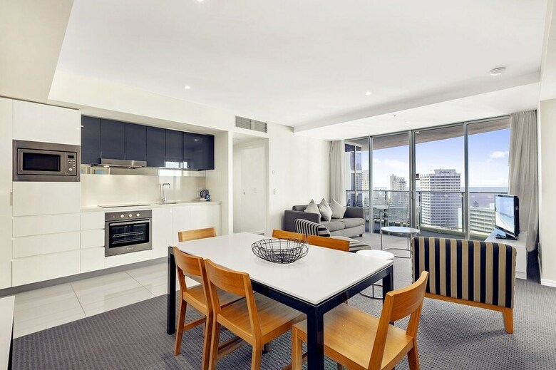 H Residence Apartments- Holiday Paradise