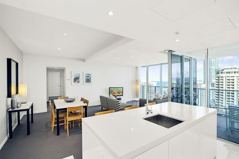 H Residence Apartments- Holiday Paradise